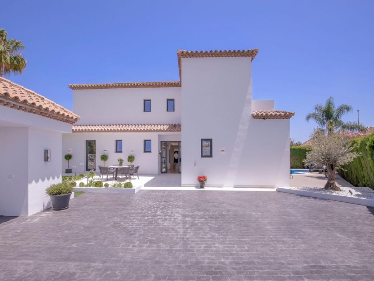 Vacation Marbella I Villa Lina, Golf Valley, Private Heated Pool, Jacuzzi, Close To The Marina Esterno foto