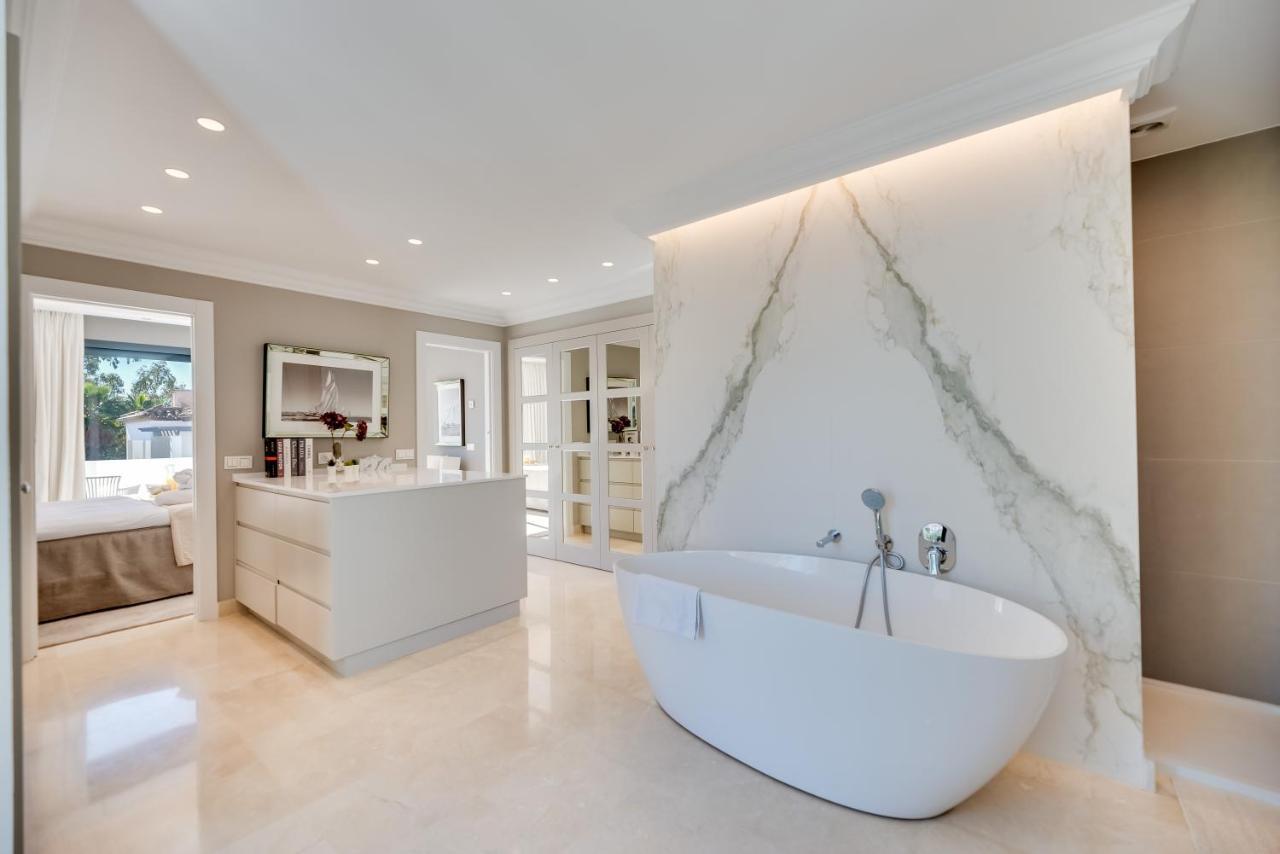 Vacation Marbella I Villa Lina, Golf Valley, Private Heated Pool, Jacuzzi, Close To The Marina Esterno foto